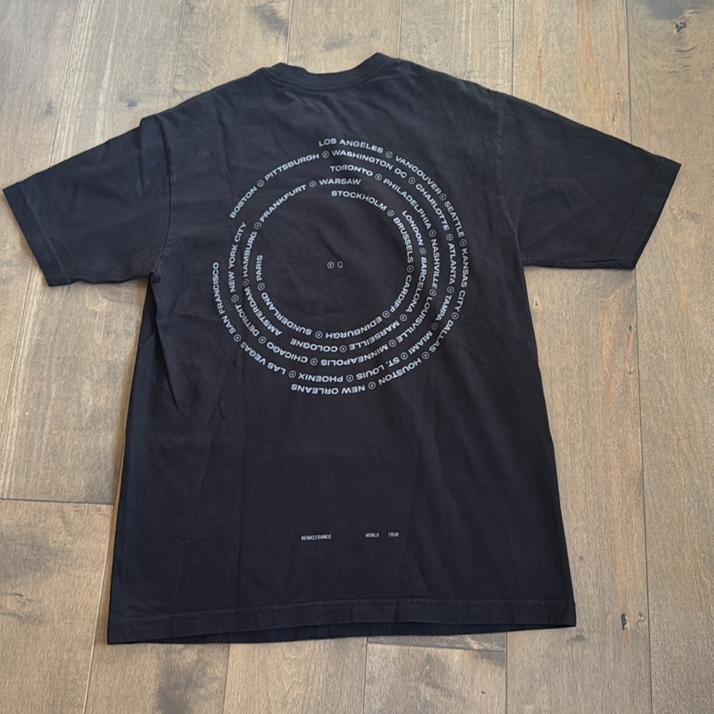 Beyonce Renaissance World Tour Outside All Summer Graphic Concert Shirt - Picture 4 of 4